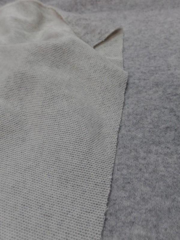 Maille de laine melangée gris chine en 1 80 m de large