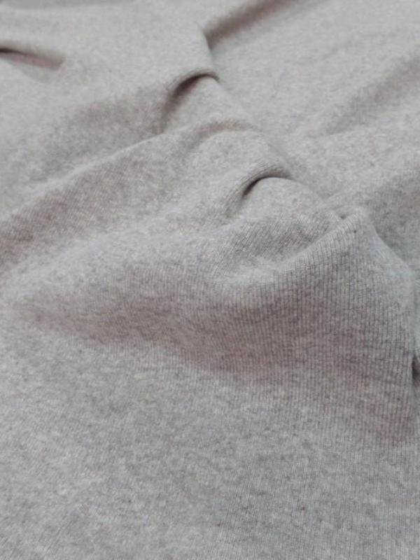 Maille de laine mélangée beige chiné en 1 90 m de large