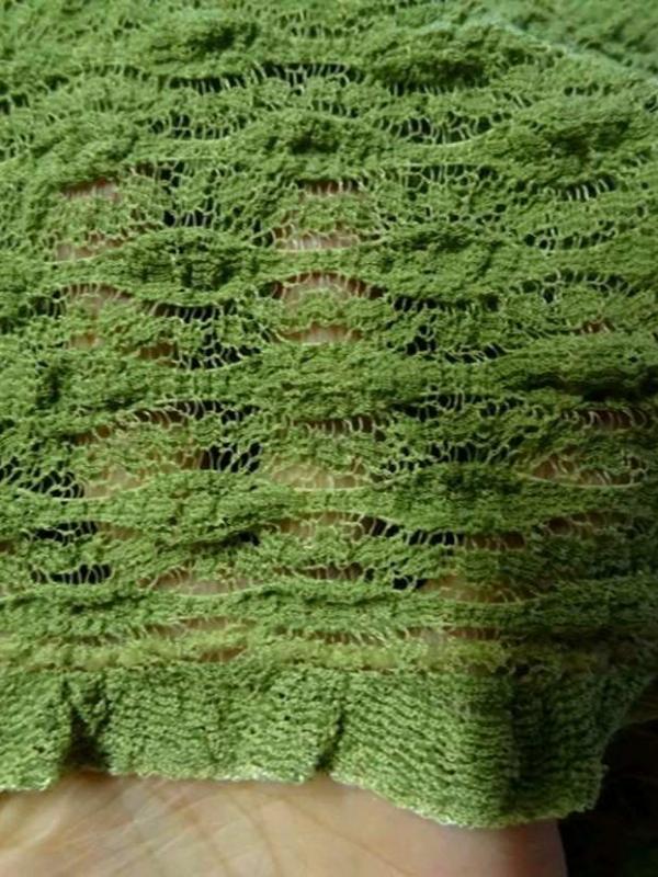 Maille dentelle lycra verte