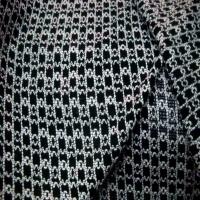 Maille facon dentelle ton noir et blanc2