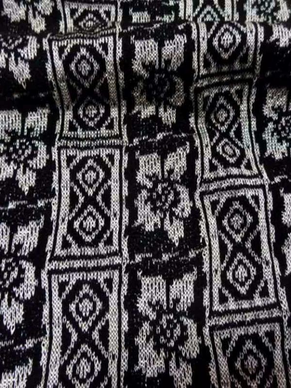 Maille lurex gris metal noir