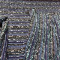 Maille tricot ton bleu noir a rayures en 2 m de large