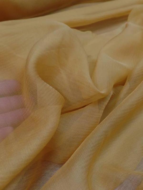 Mousseline de soie 100 crepon ne dore
