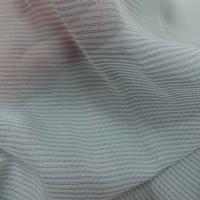 mousseline de soie blanche a fine rayure bleu en 1.60m de l