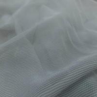 Mousseline de soie blanche a fine rayure bleu en 1 60m en ligne