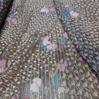 Mousseline de soie noire a bande lurex metal imprime fleurs6