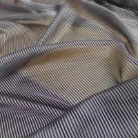 Mousseline de soie noire a rayures grise3
