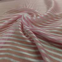 Mousseline de soie rose faconne rayures blanche07