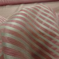 Mousseline de soie rose faconne rayures blanche2