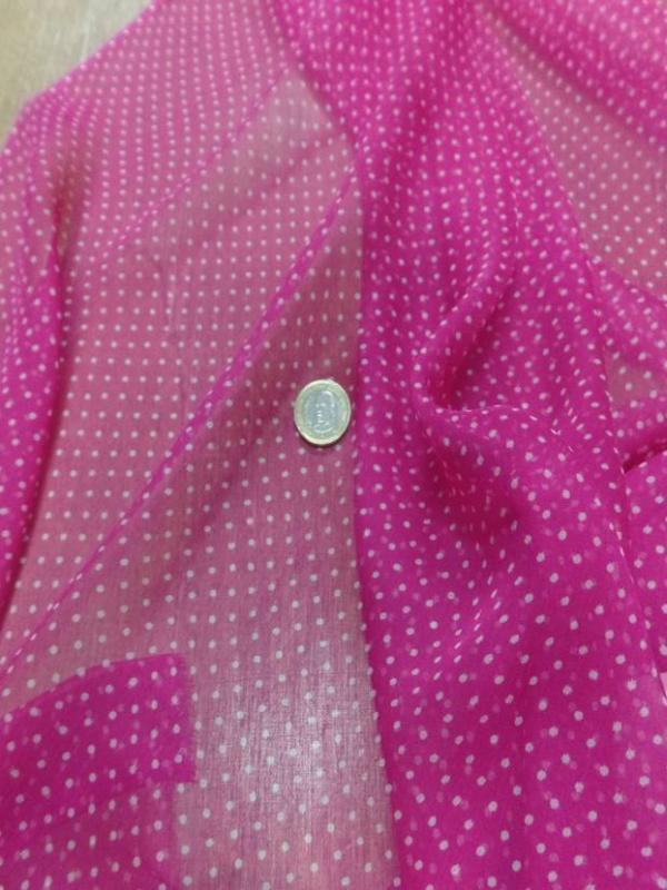 Mousseline de soie rose fuchsia a pois blanc