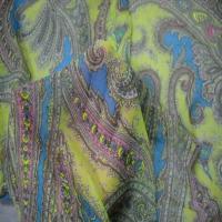 Mousseline imprime en polyester motifs cachemire ton anis3