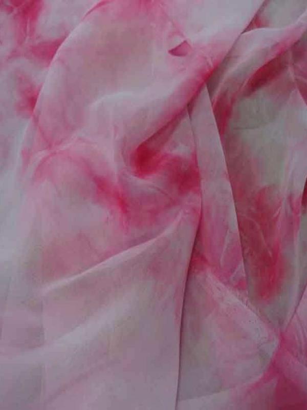 Mousseline imprime ton blanc casse rose