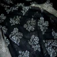 Mousseline ton noire imprime fleurs