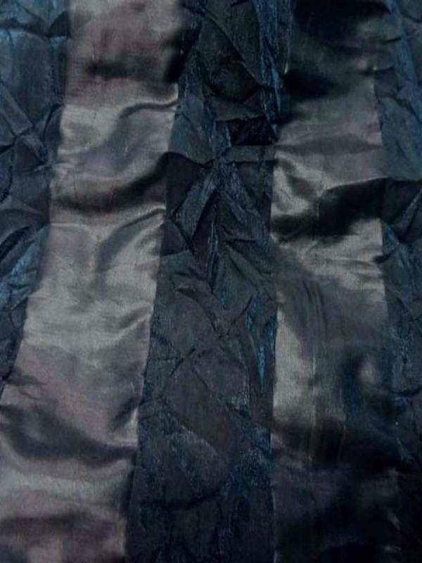 Organza a motifs bandes froisse permanent ton bleu canard