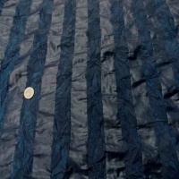 Organza a motifs bandes froisse permanent ton bleu canard3