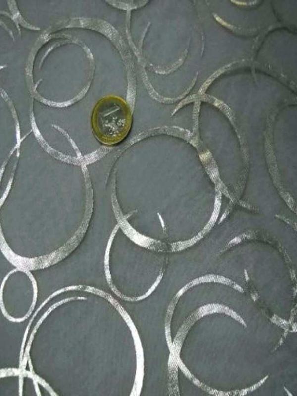 Organza blanc boucles or et metal en 1 5m de large9
