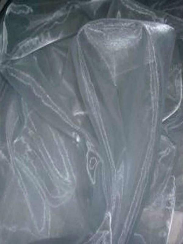 Organza gris clair en 1 5m de large