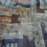 Organza imprime ton gris bleu9