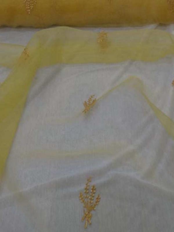 Organza jaune surbrode
