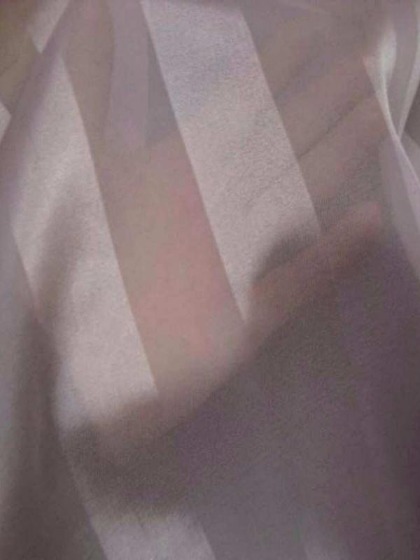 Organza mauve a bandes en 1 5m de large