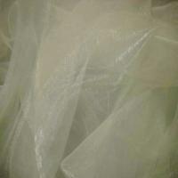 Organza ton jaune paille tres pale en 1 5m de large