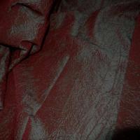 Panneau de taffetas froisse changeant rouge vert 2 10m sur 1 50m02