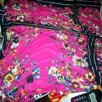 Panneau de viscose imprime fleurs rose