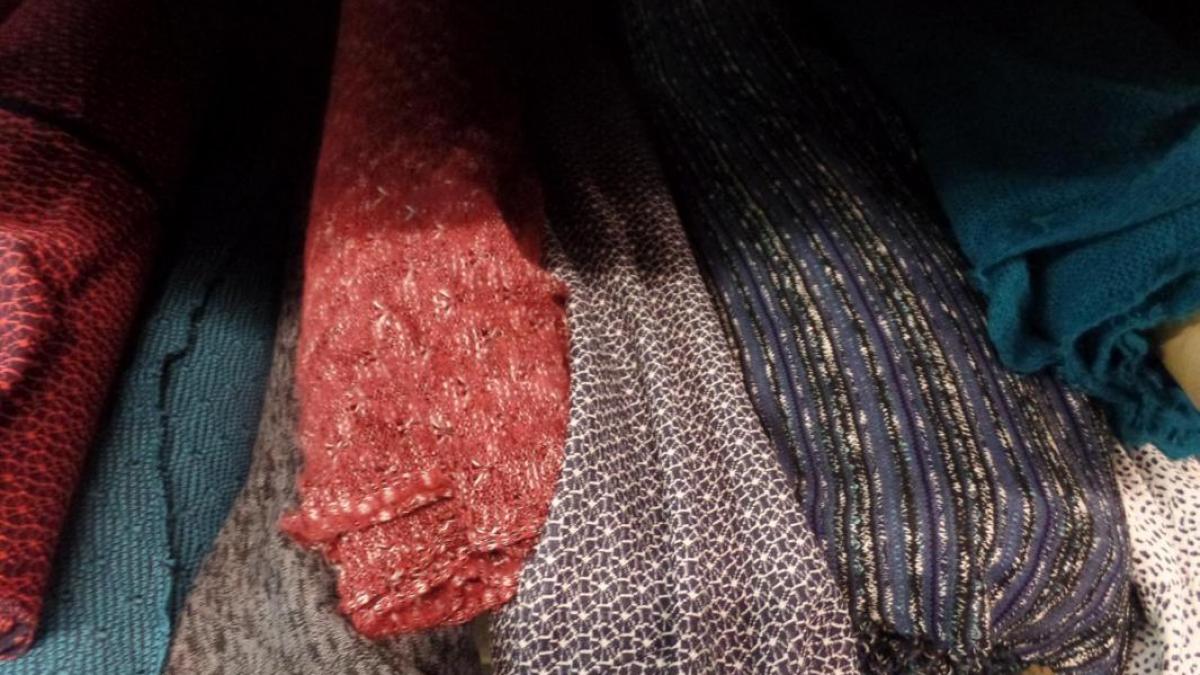 Photos des textiles mailles pas cher la caverne aux 1000 tissus sur marseille