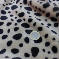 Polaire doudou imprime dalmatien3