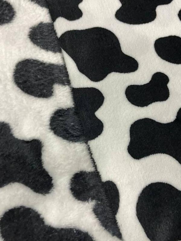 Polaire doudou imprime vache noir blanc2 1