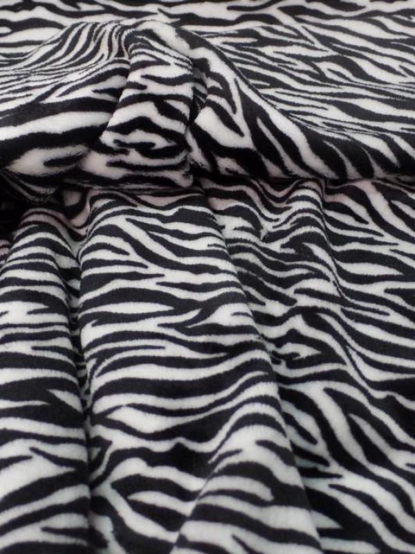 Polaire doudou imprime zebre noir et blanc
