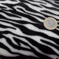 Polaire doudou imprime zebre noir et blanc2