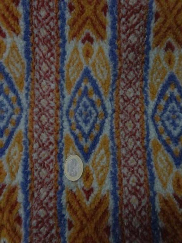 Polaire epaisse a motifs ton rouille bleu