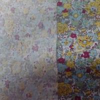 Popeline blanche style liberty petite fleurs gris bleu bordeaux et jaune en 1 50 m de large