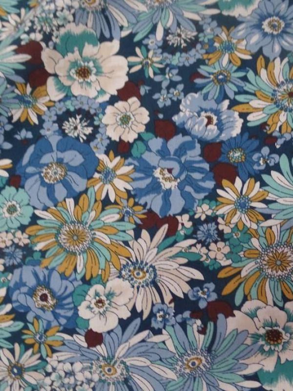 Popeline coton 100 imprime fleurs ton bleu blanc vert