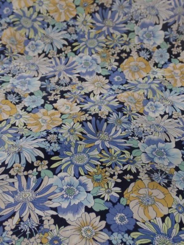 Popeline coton 100 imprime fleurs ton bleu et jaune