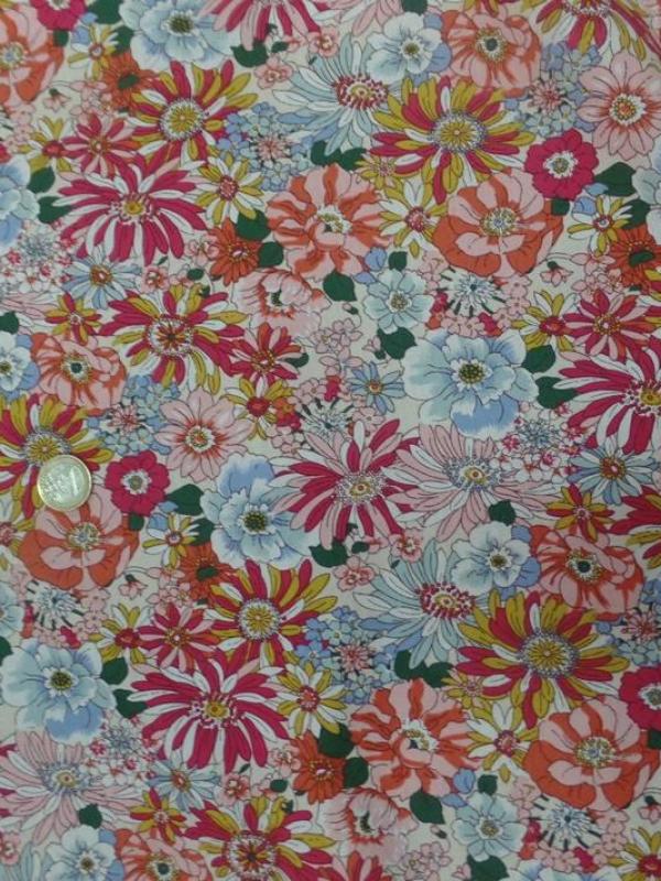 Popeline coton 100 imprime fleurs ton rouge orange bleu