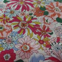 popeline coton 100% imprimé fleurs ton rouge, orange, bleu
