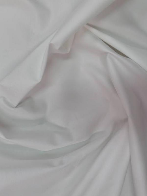 Popeline coton lycra blanche en 1 25m de large