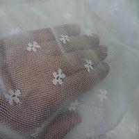 Resille blanche faconne6