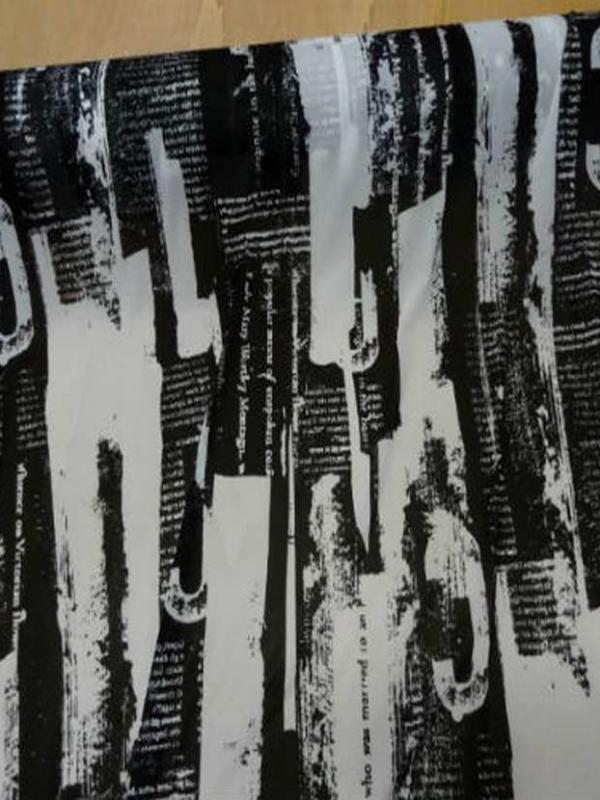 Resille blanche imprime noir