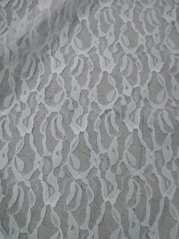 Resille faconne dentelle blanche