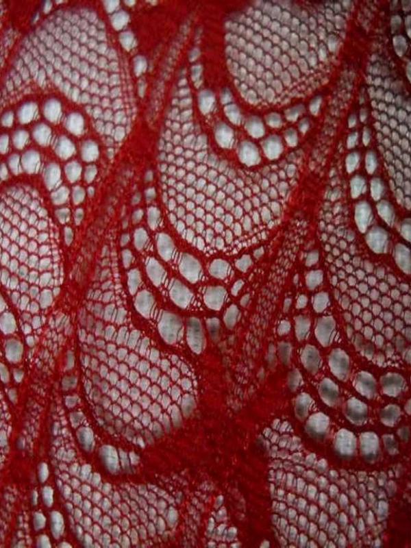 Resille faconne dentelle rouge