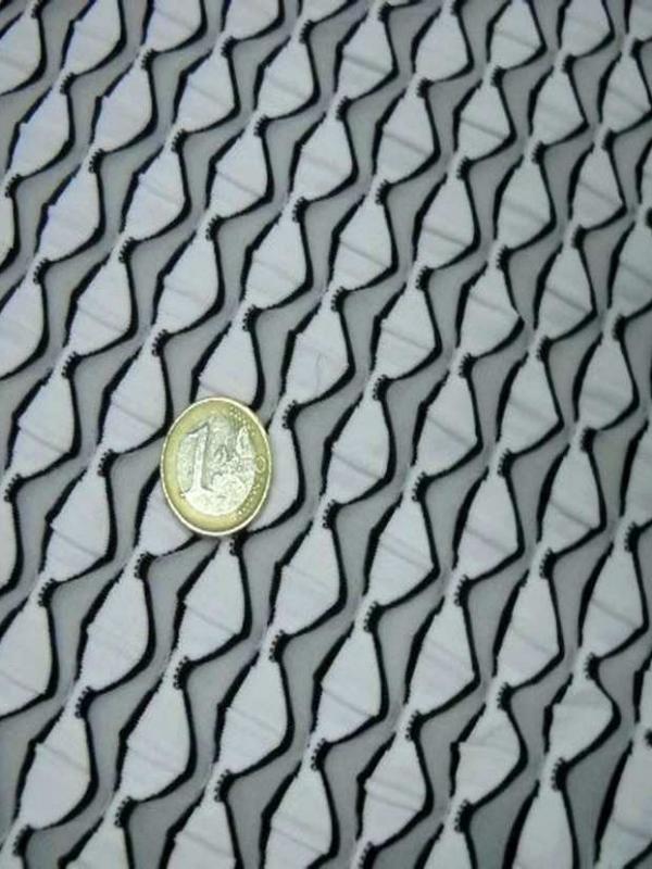 Resille lycra faconne noir blanc