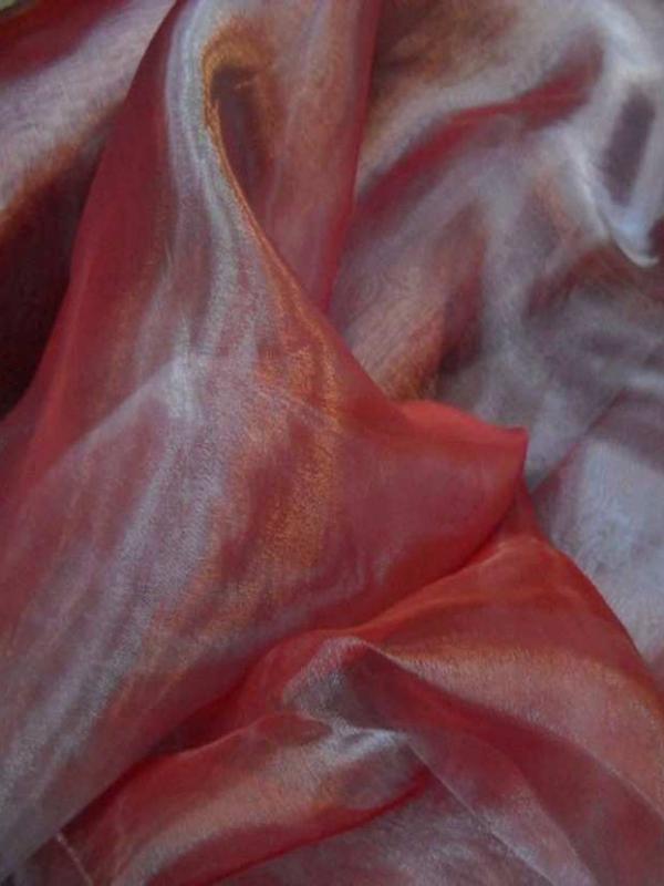 Rouleau 33m d organza bordeaux reflets mauve9