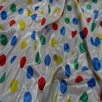 Satin blanc a pois vert bleu jaune rouge4