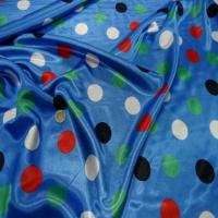 Satin bleu imprime pois