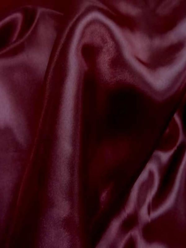 Satin bordeaux