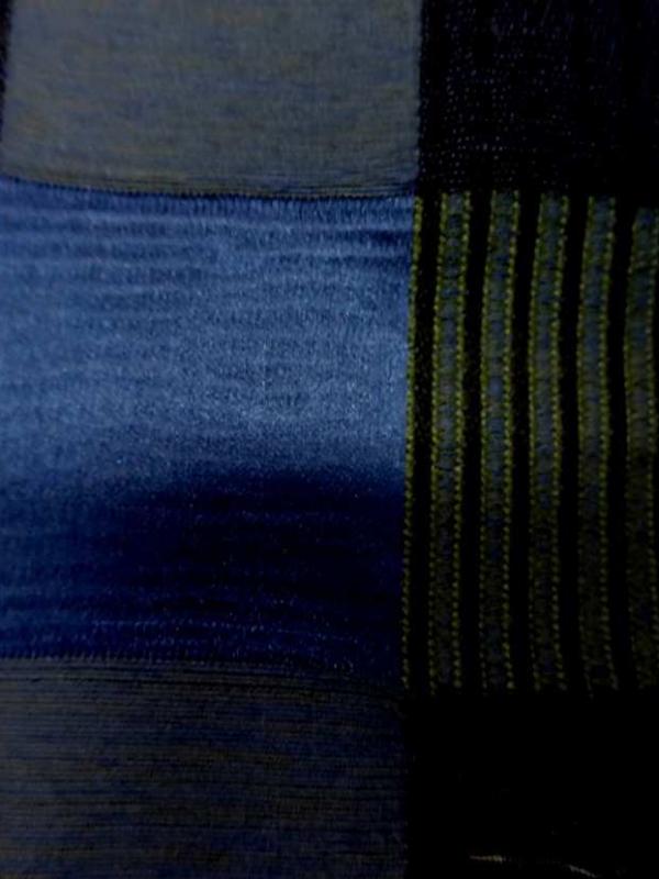 Satin d ameublement faconne ton bleu