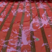 Satin de soie rouge vermillon devore imprime papillon3